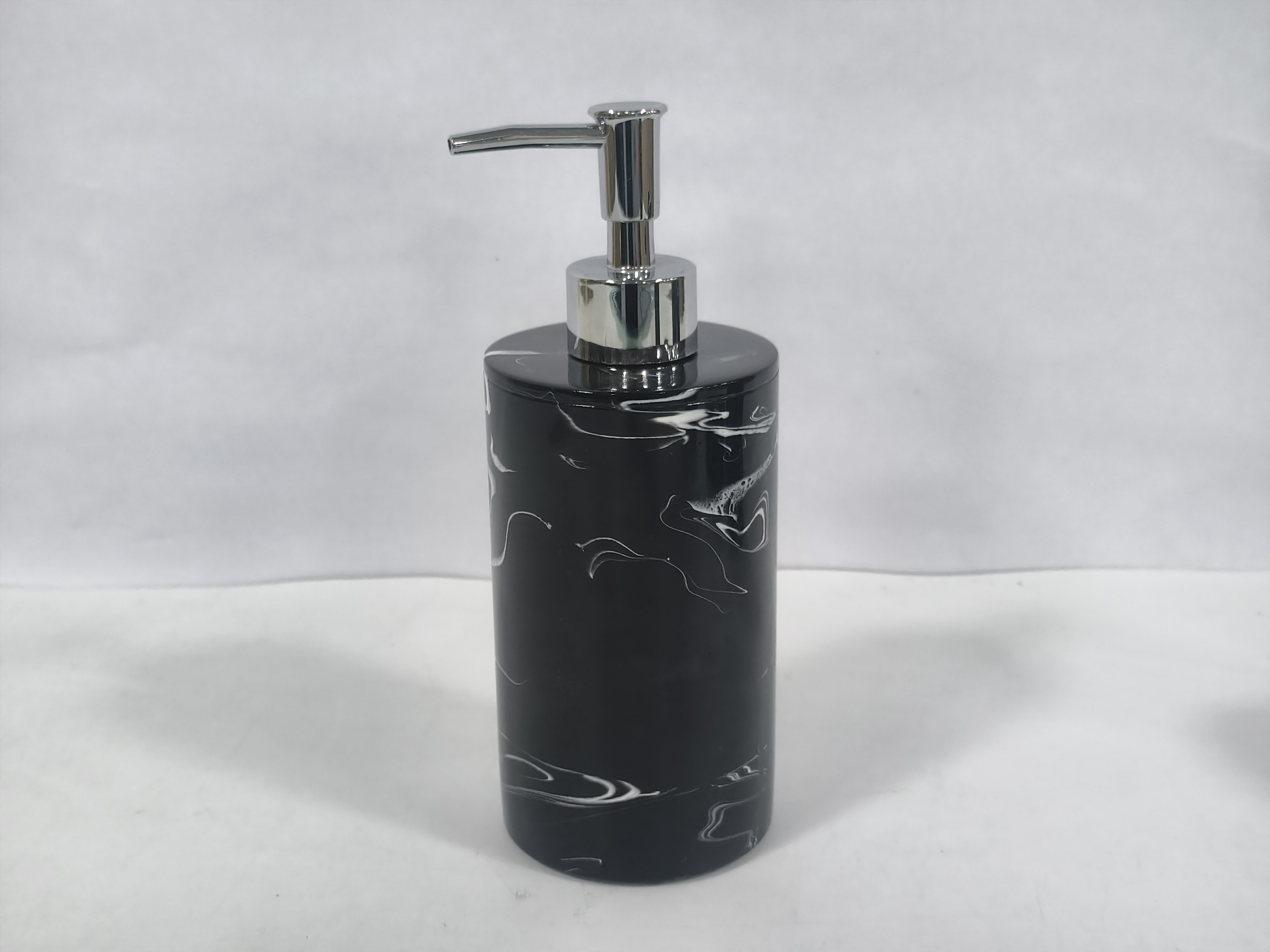 우아한 광택 블랙 레진 대리석 4피스 세트 -1