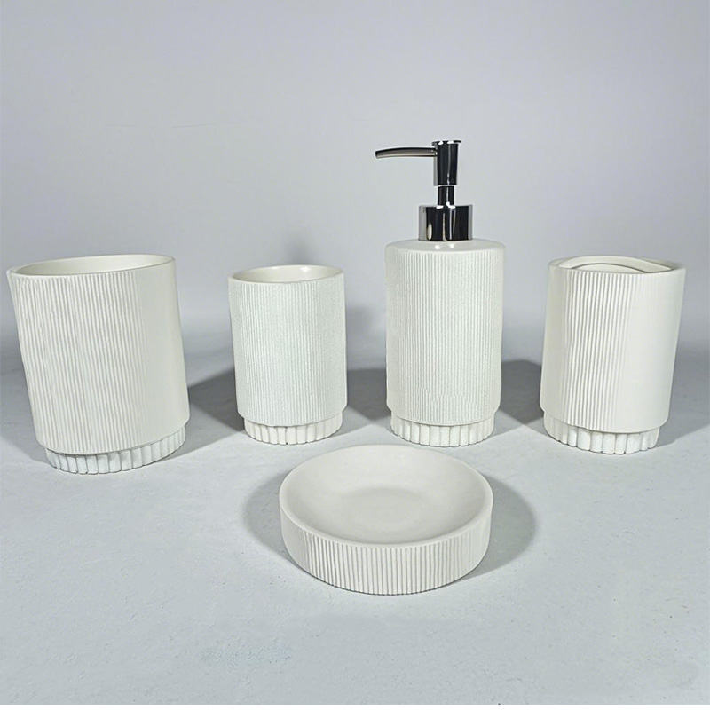 bathroom accessories set manufacturer