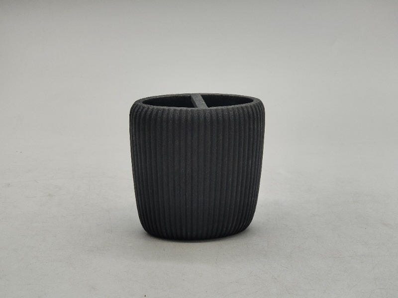 Toothbrush holder